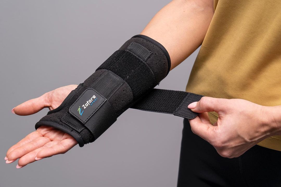 Tips For Wearing A Wrist Brace – Zofore Sport
