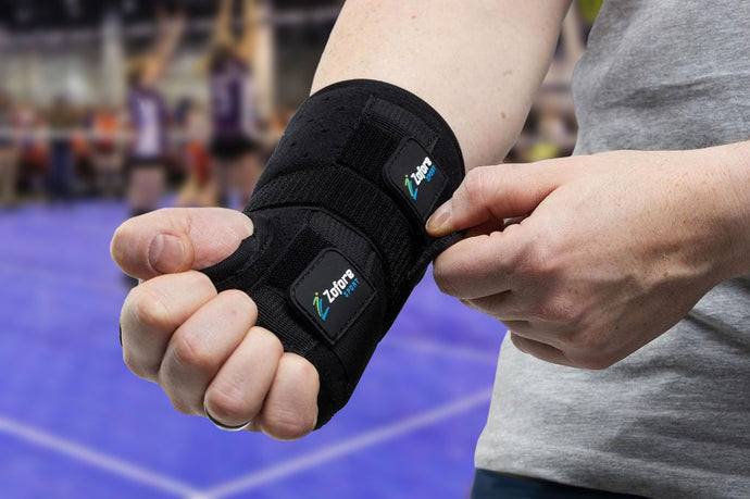 Using a Wrist Brace for Volleyball Injury Recovery and Pain Relief